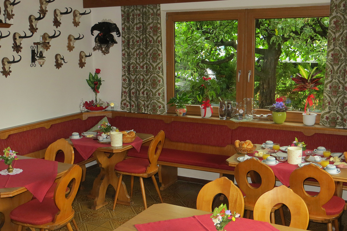 fruehstuecksraum neu